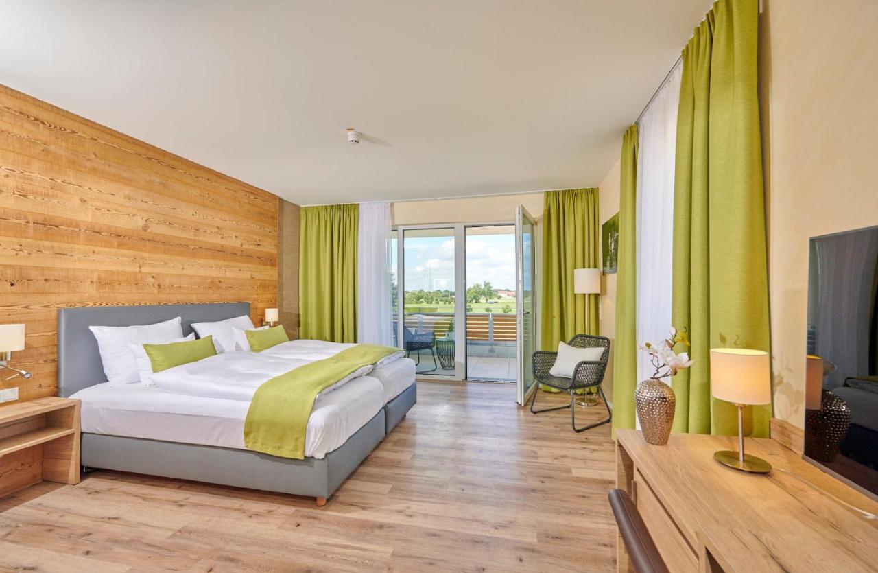 Bachhof Resort Hotel Kirchroth Экстерьер фото
